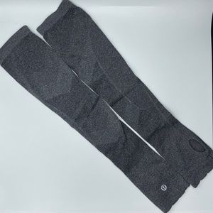Lululemon arm warmers